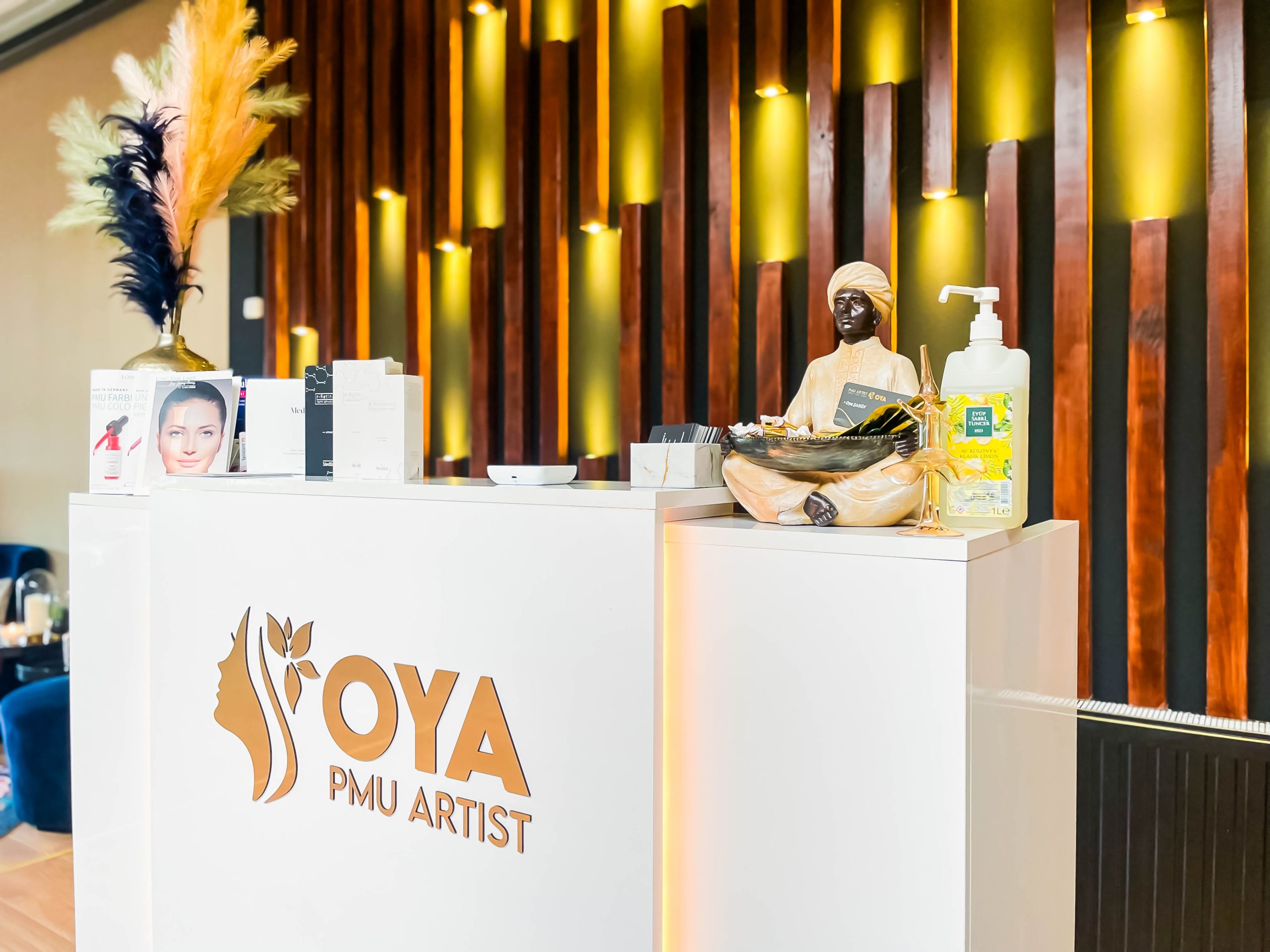 PMU Artist OYA – Permanente Make-up Tilburg – Medik8 – LongTimeLiner -1