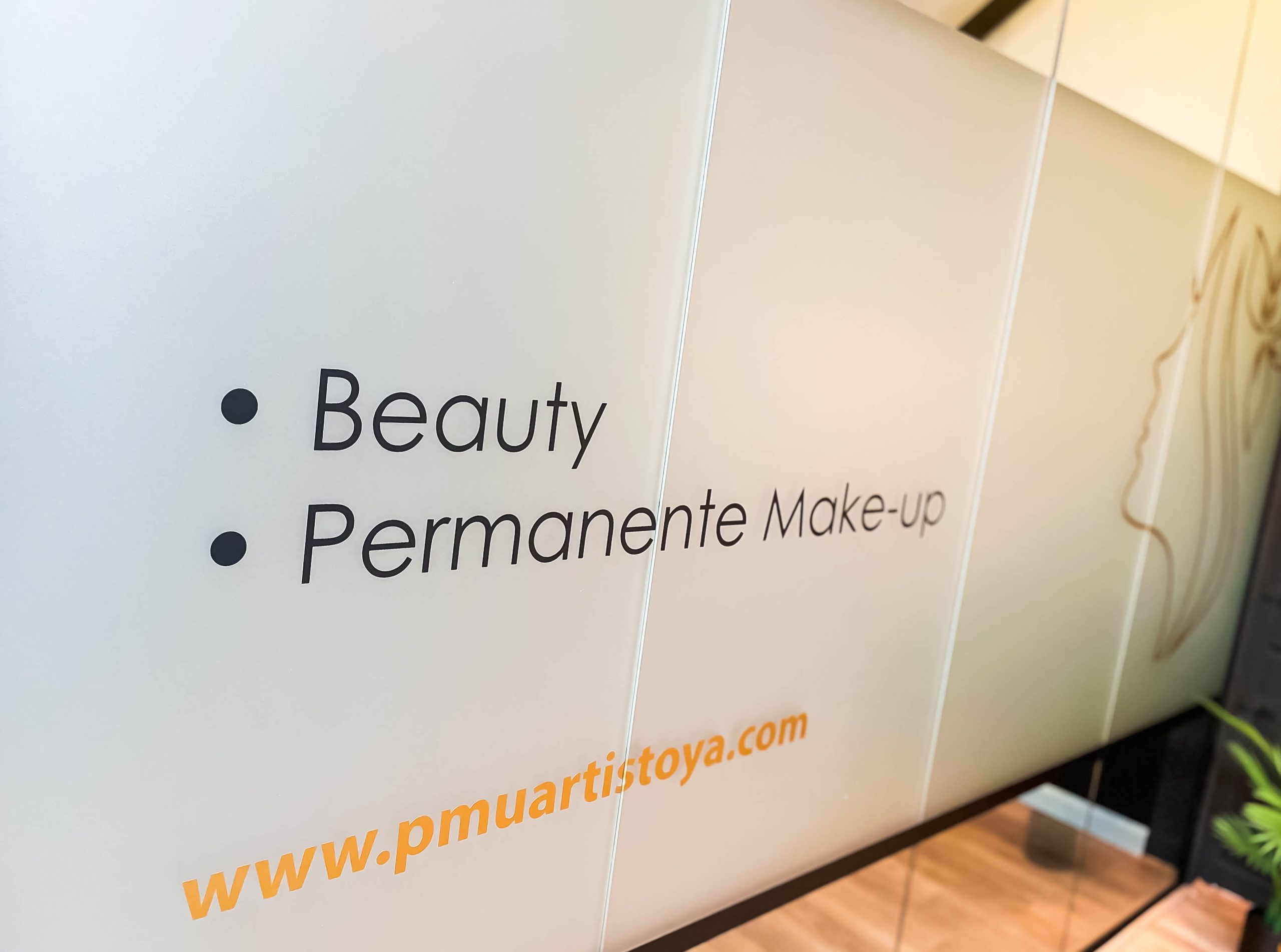 PMU Artist OYA – Permanente Make-up Tilburg – Medik8 – LongTimeLiner -6